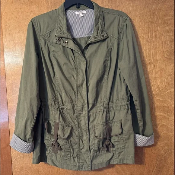 Ladies Maurice’s Green Size Large Jacket, Zips or Snaps up with Pockets - Picture 1 of 6
